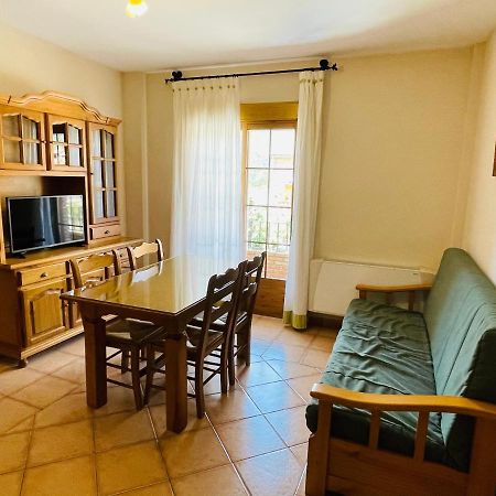 Apartamentos Margarita Arroyo Frio Eksteriør billede
