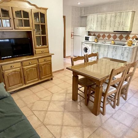 Apartamentos Margarita Arroyo Frio Eksteriør billede