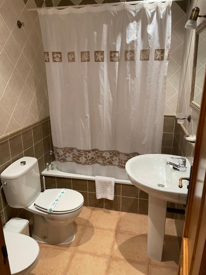 Apartamentos Margarita Arroyo Frio Eksteriør billede