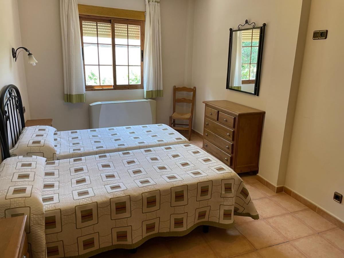 Apartamentos Margarita Arroyo Frio Eksteriør billede