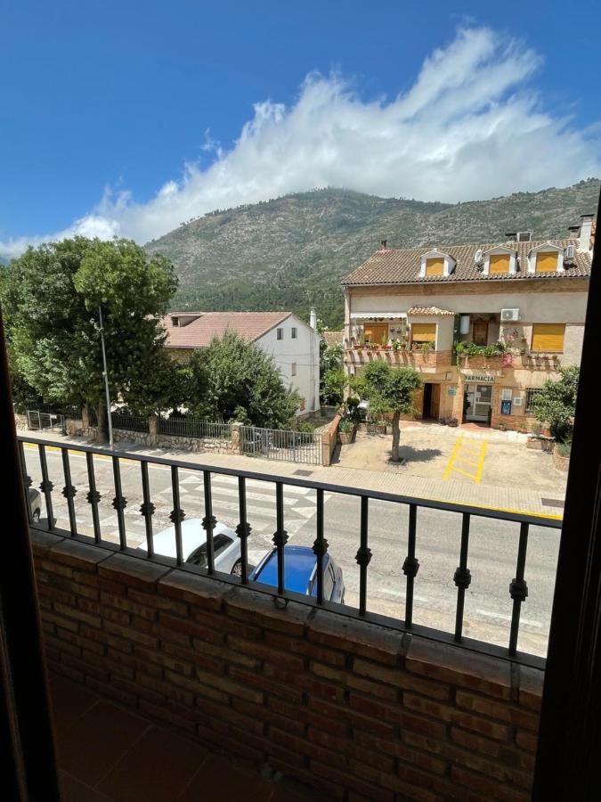 Apartamentos Margarita Arroyo Frio Eksteriør billede