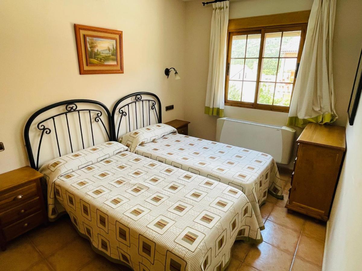 Apartamentos Margarita Arroyo Frio Eksteriør billede