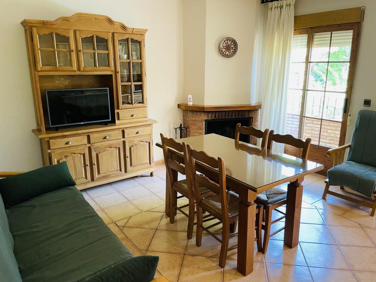 Apartamentos Margarita Arroyo Frio Eksteriør billede