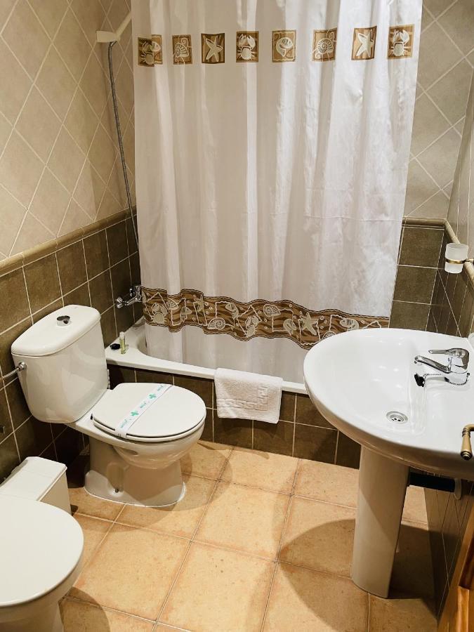 Apartamentos Margarita Arroyo Frio Eksteriør billede
