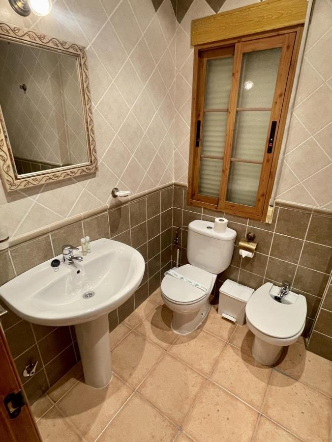 Apartamentos Margarita Arroyo Frio Eksteriør billede
